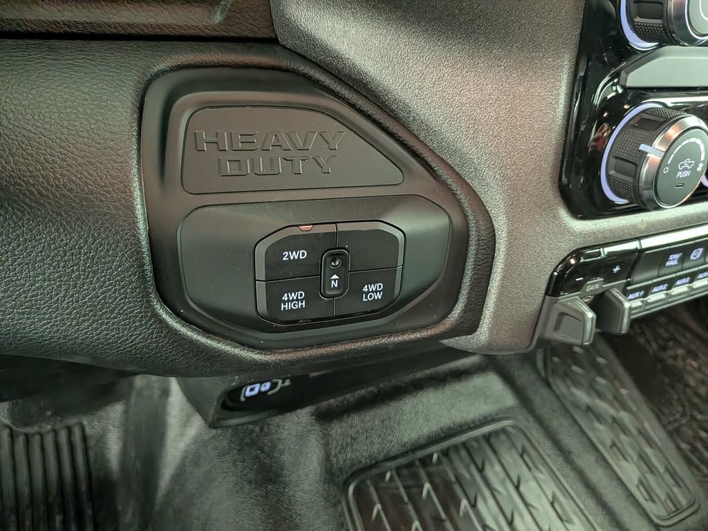 New 2026 RAM 5500 Tradesman w/ Chrome Appearance Group AWD/4WD image 18