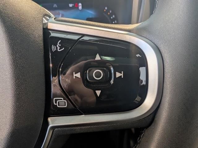 New 2026 Volvo V60 B5 Cross Country Ultra w/ Climate Package image 18