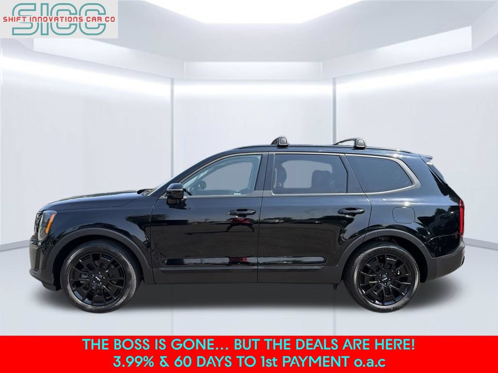 Used 2022 Kia Telluride SX w/ SX Prestige Package AWD/4WD image 3