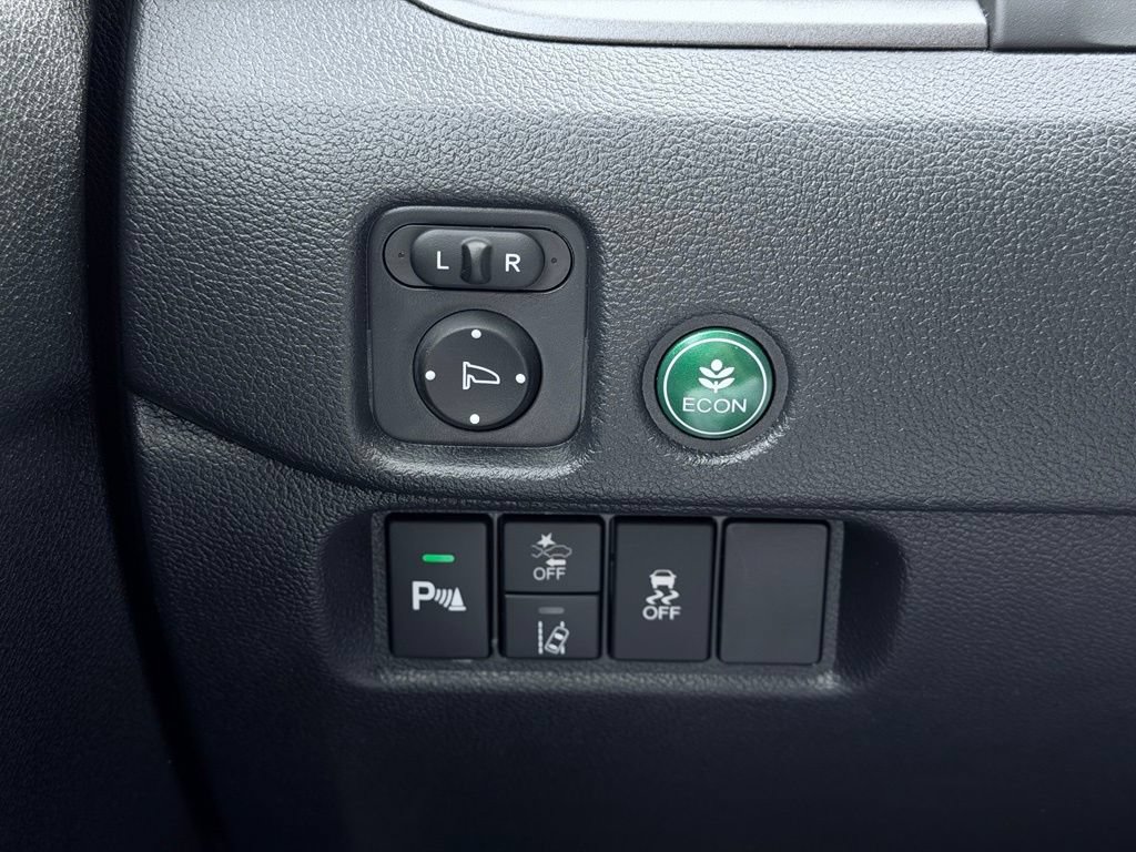 Used 2025 Honda Passport EX-L image 35