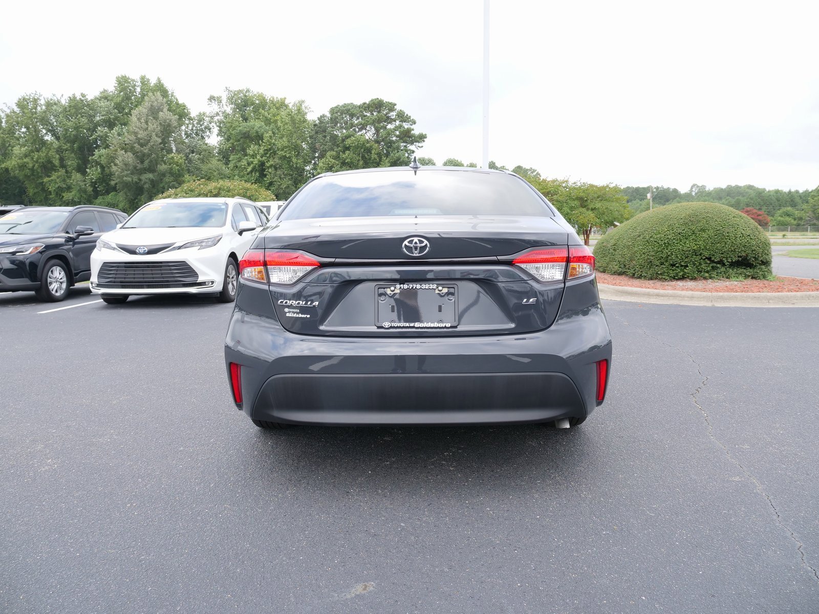 Used 2025 Toyota Corolla LE image 5