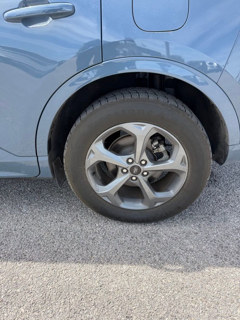 Used 2023 Ford Escape ST-Line image 8