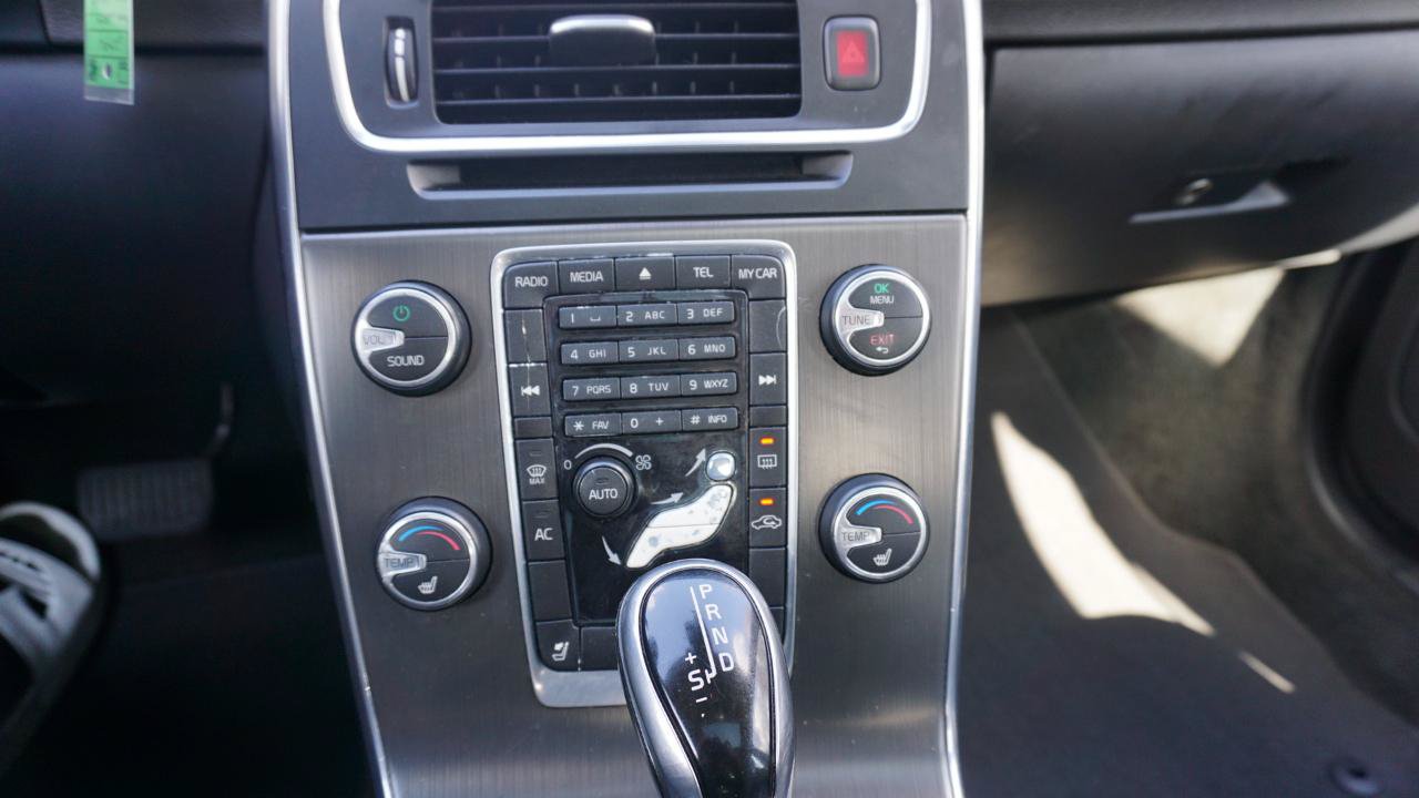 Used 2014 Volvo S60 T5 FWD image 21
