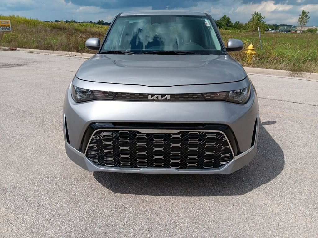 Certified 2024 Kia Soul GT-Line FWD image 4