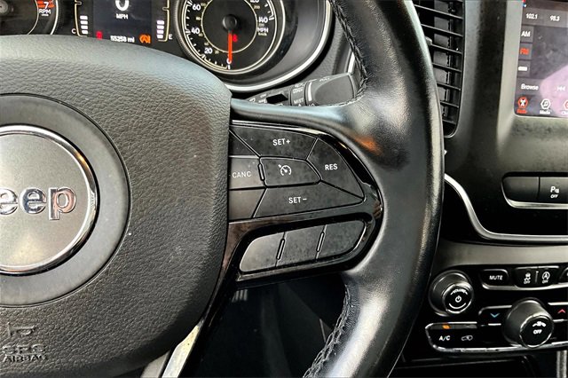 Used 2021 Jeep Cherokee Latitude Plus image 11