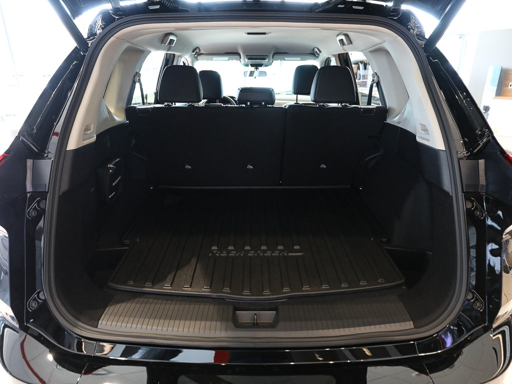 New 2026 Nissan Rogue SV AWD/4WD image 7