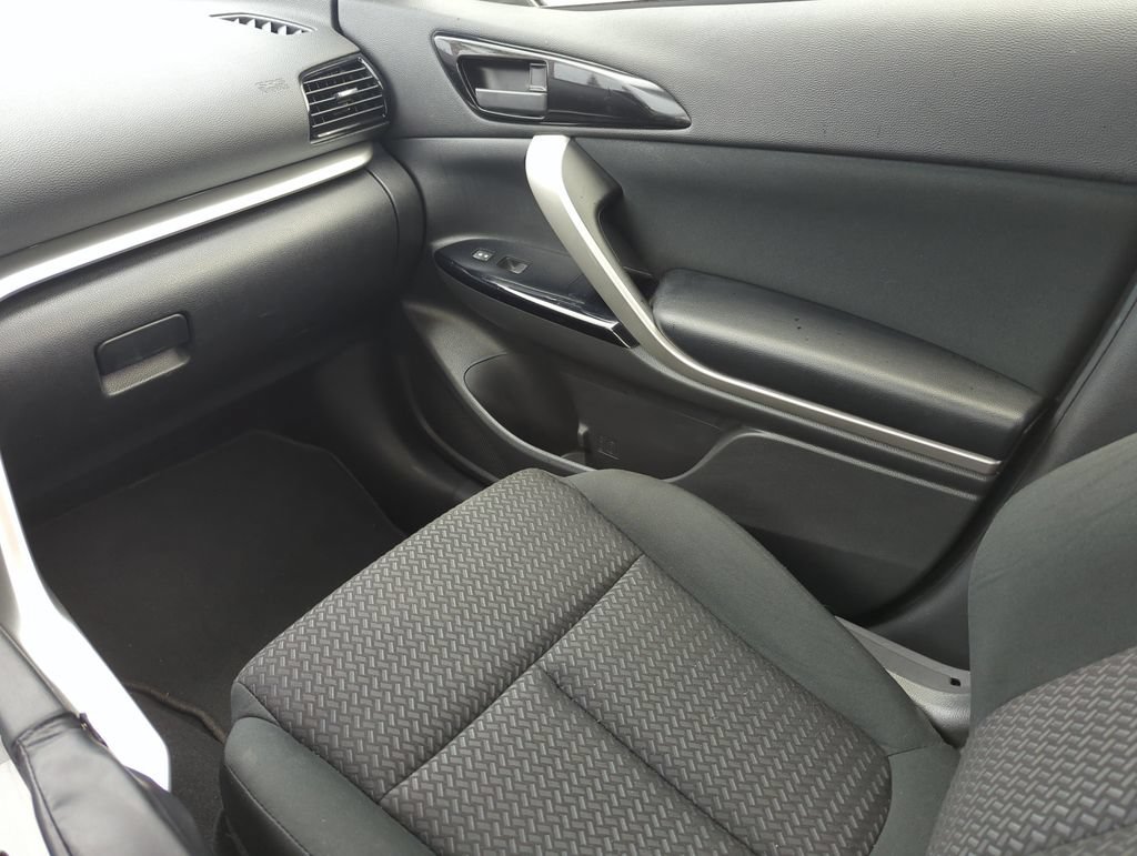 Used 2023 Mitsubishi Eclipse Cross Ralliart AWD/4WD image 27
