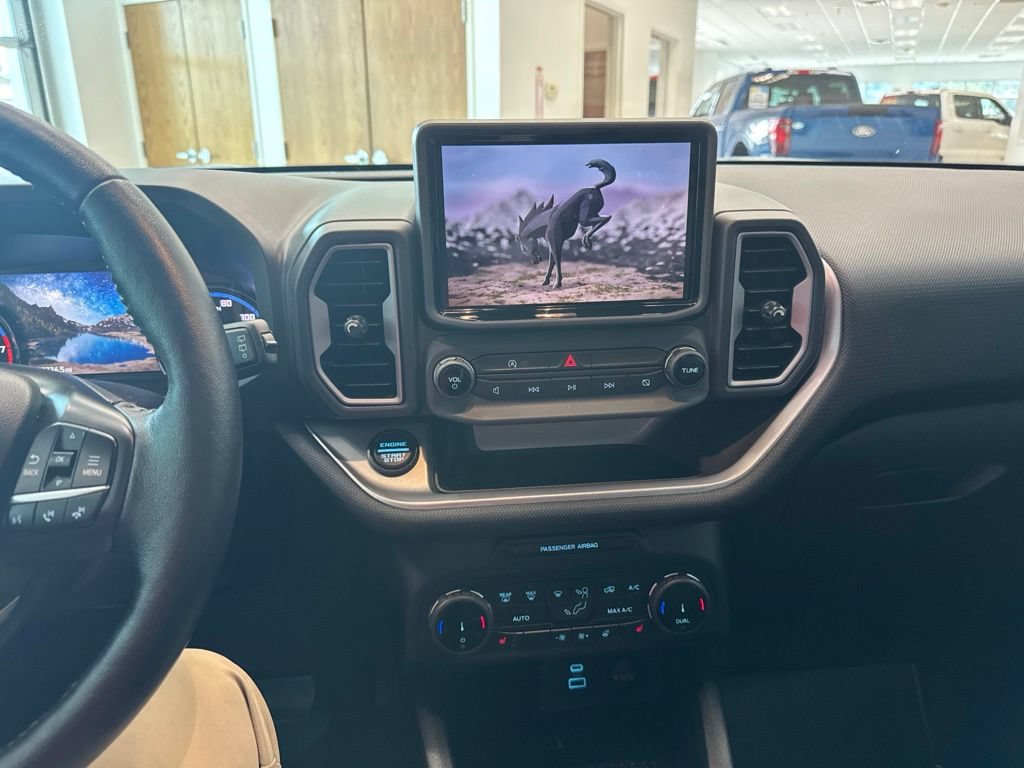 Used 2022 Ford Bronco Sport Outer Banks w/ Tech Package AWD/4WD image 5