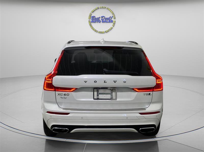 Used 2021 Volvo XC60 T5 R-Design AWD/4WD image 5