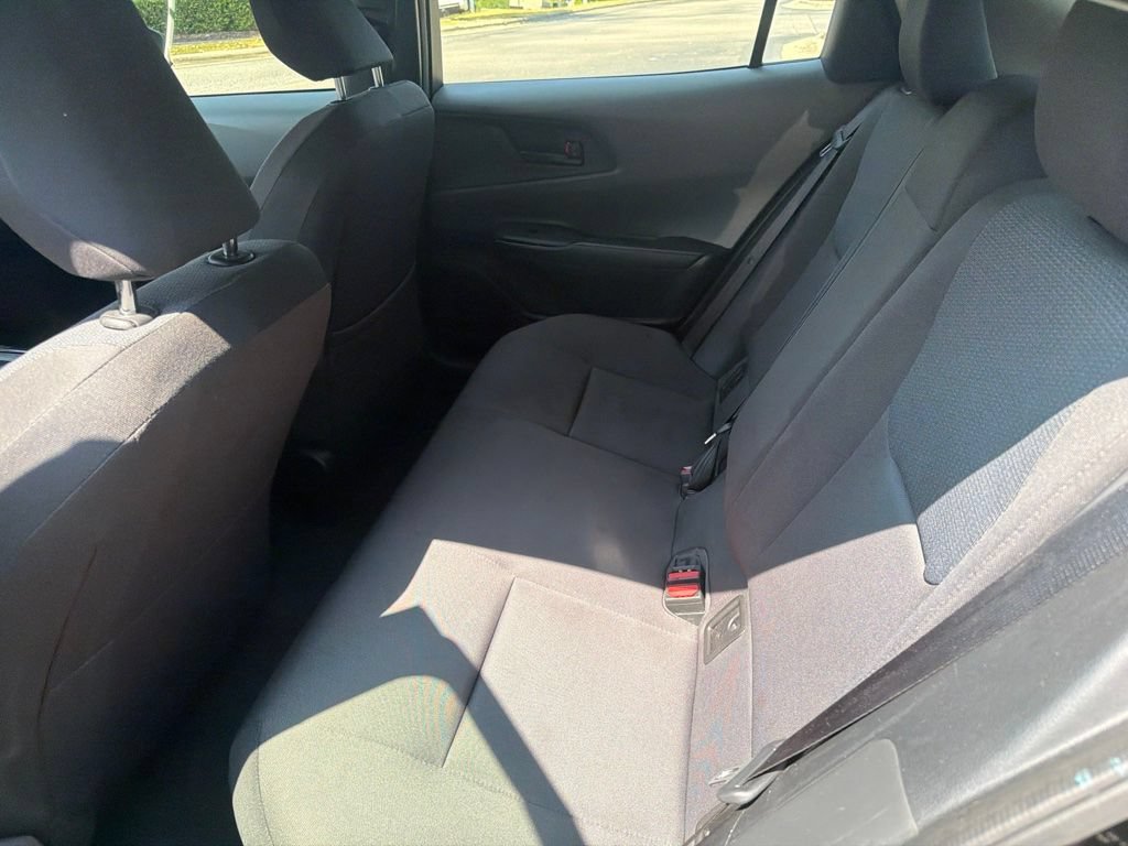 Used 2024 Toyota Prius LE FWD image 10