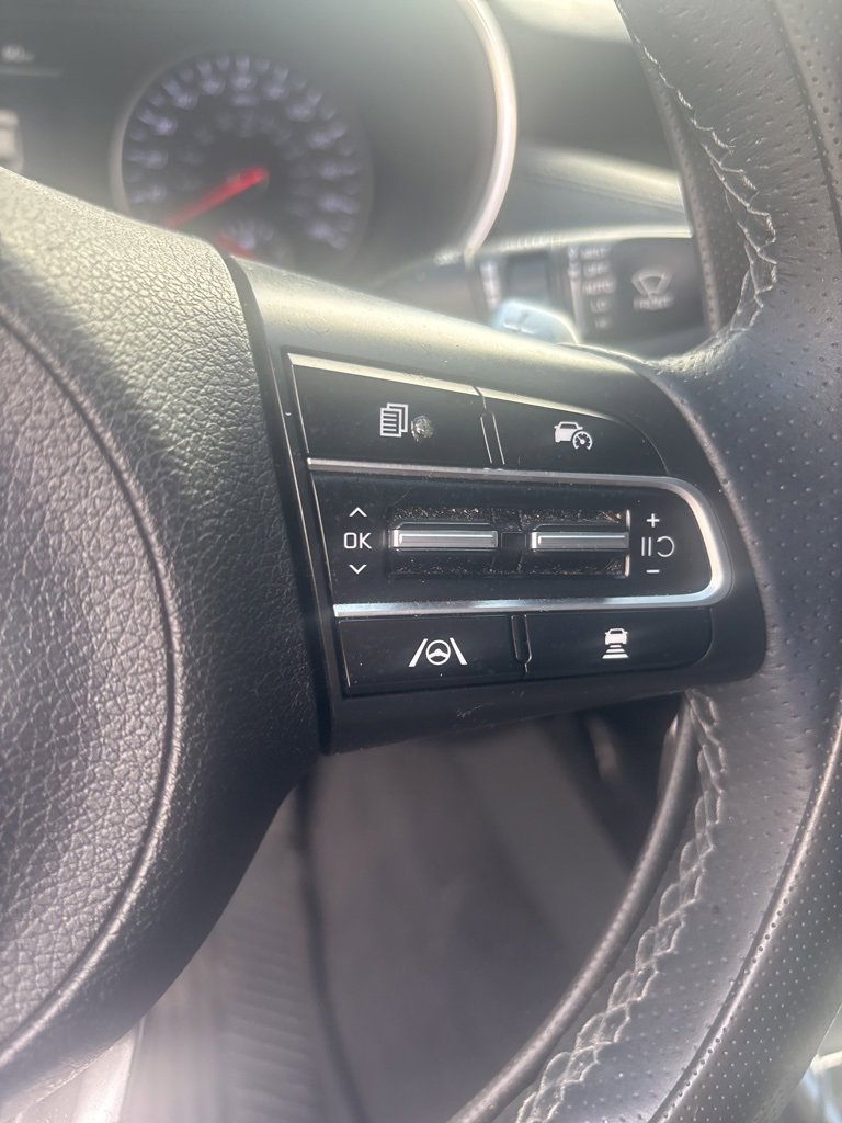 Used 2023 Kia Stinger GT-Line w/ Sun & Sound Package image 17