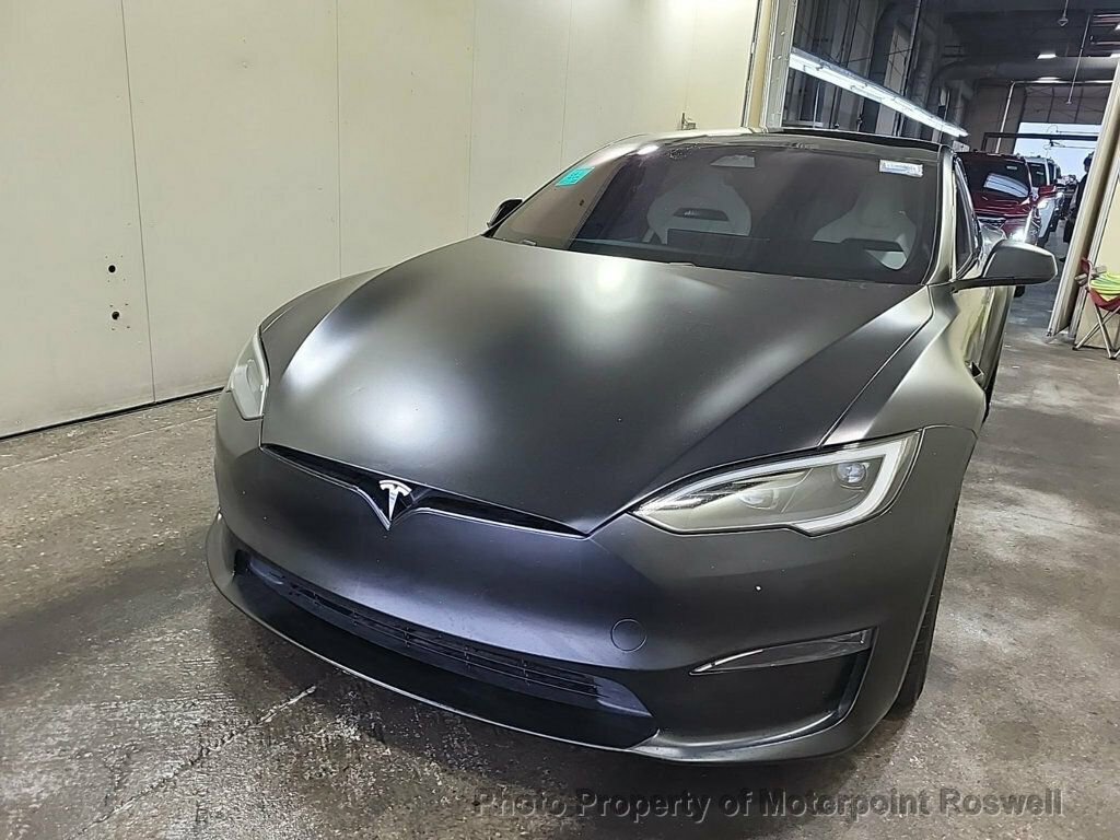Used 2025 Tesla Model S Plaid image 2
