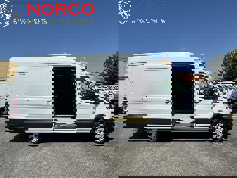 Used 2023 Ford E-Transit 148 High Roof Extended w/ Load Area Protection Package image 2