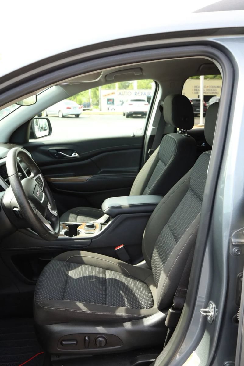Used 2021 GMC Acadia SLE w/ Driver Convenience Package AWD/4WD image 15