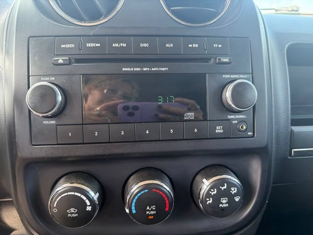 Used 2012 Jeep Patriot Sport FWD image 14