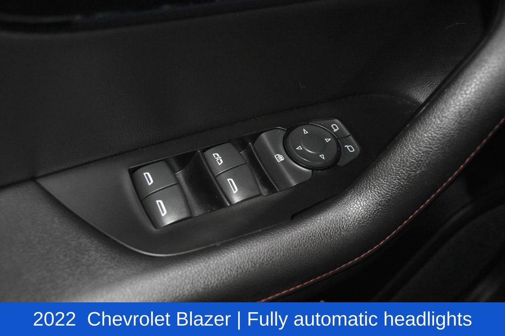 Used 2022 Chevrolet Blazer RS w/ Enhanced Convenience Package image 23