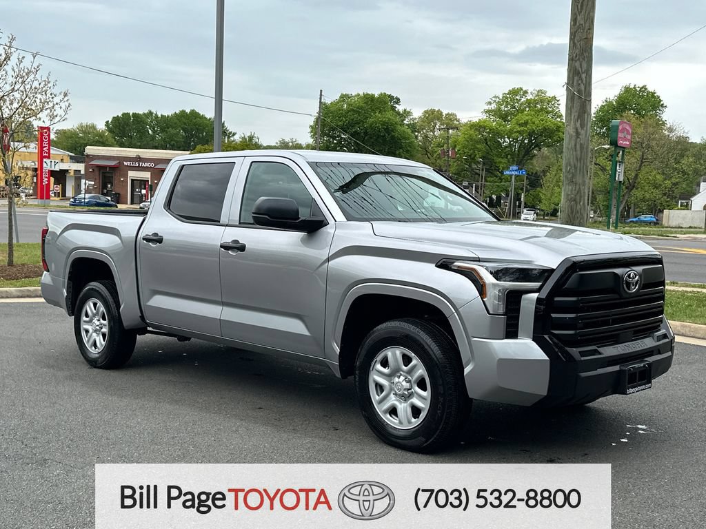 Used 2025 Toyota Tundra SR w/ SR Tow Package AWD/4WD video 1