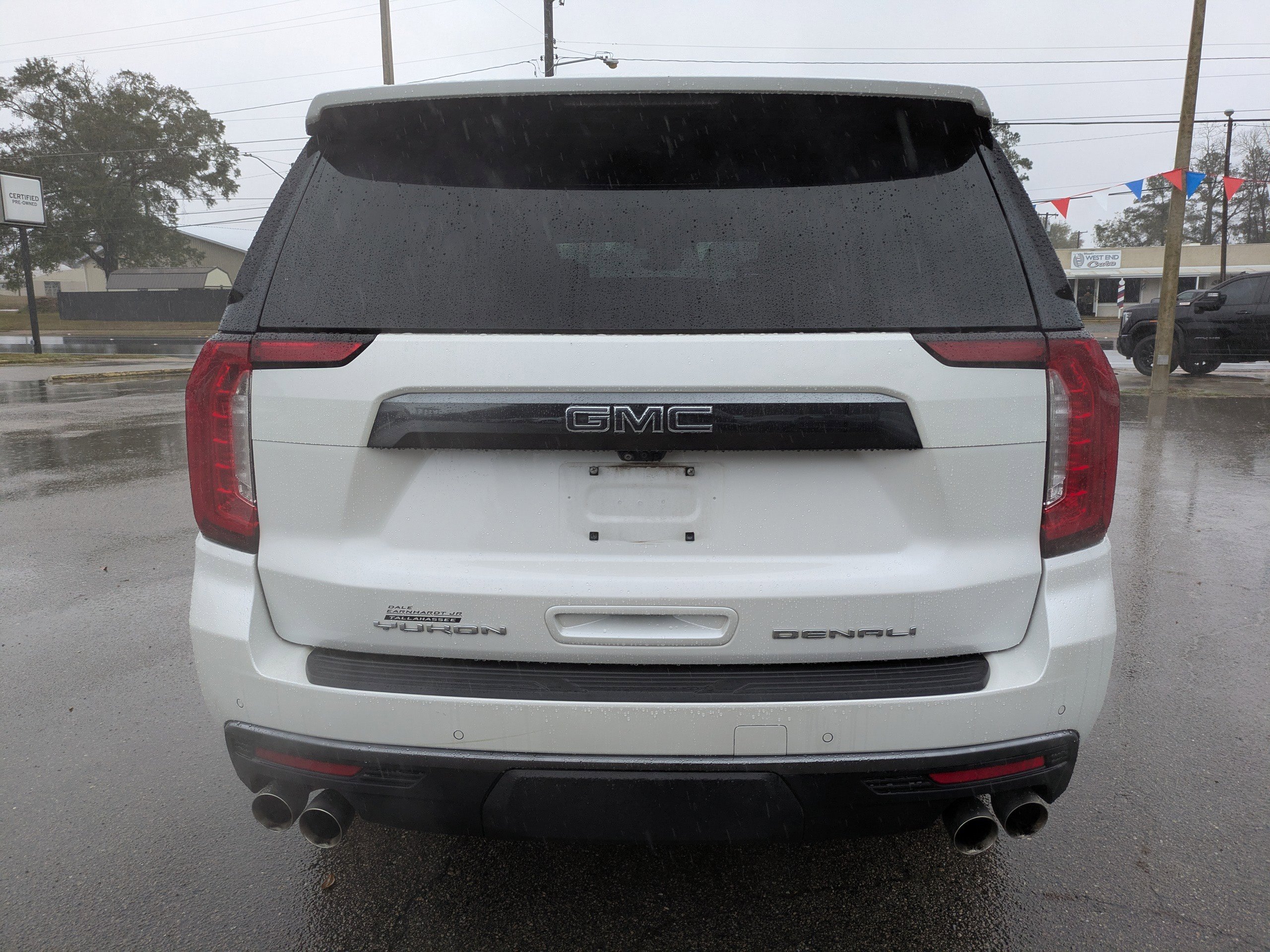 Used 2023 GMC Yukon Denali Ultimate image 5