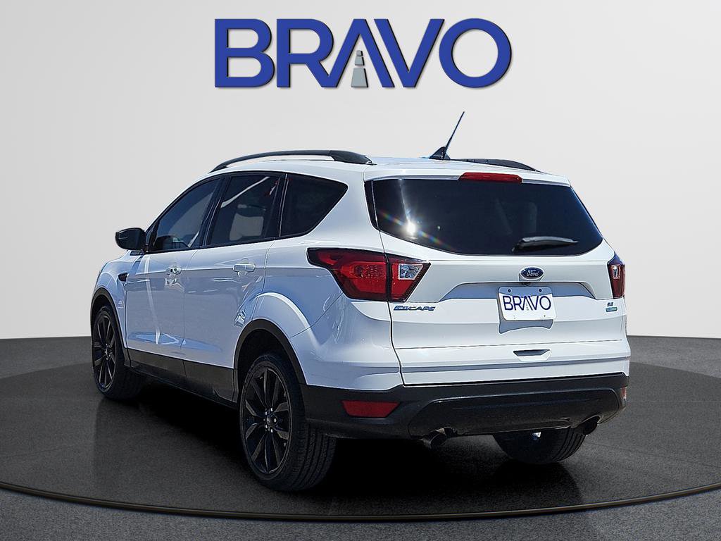 Used 2019 Ford Escape SE FWD image 5