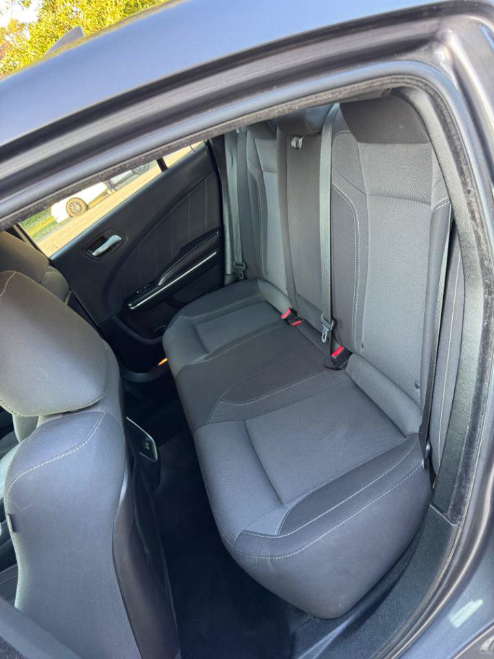 Used 2018 Dodge Charger R/T RWD image 15