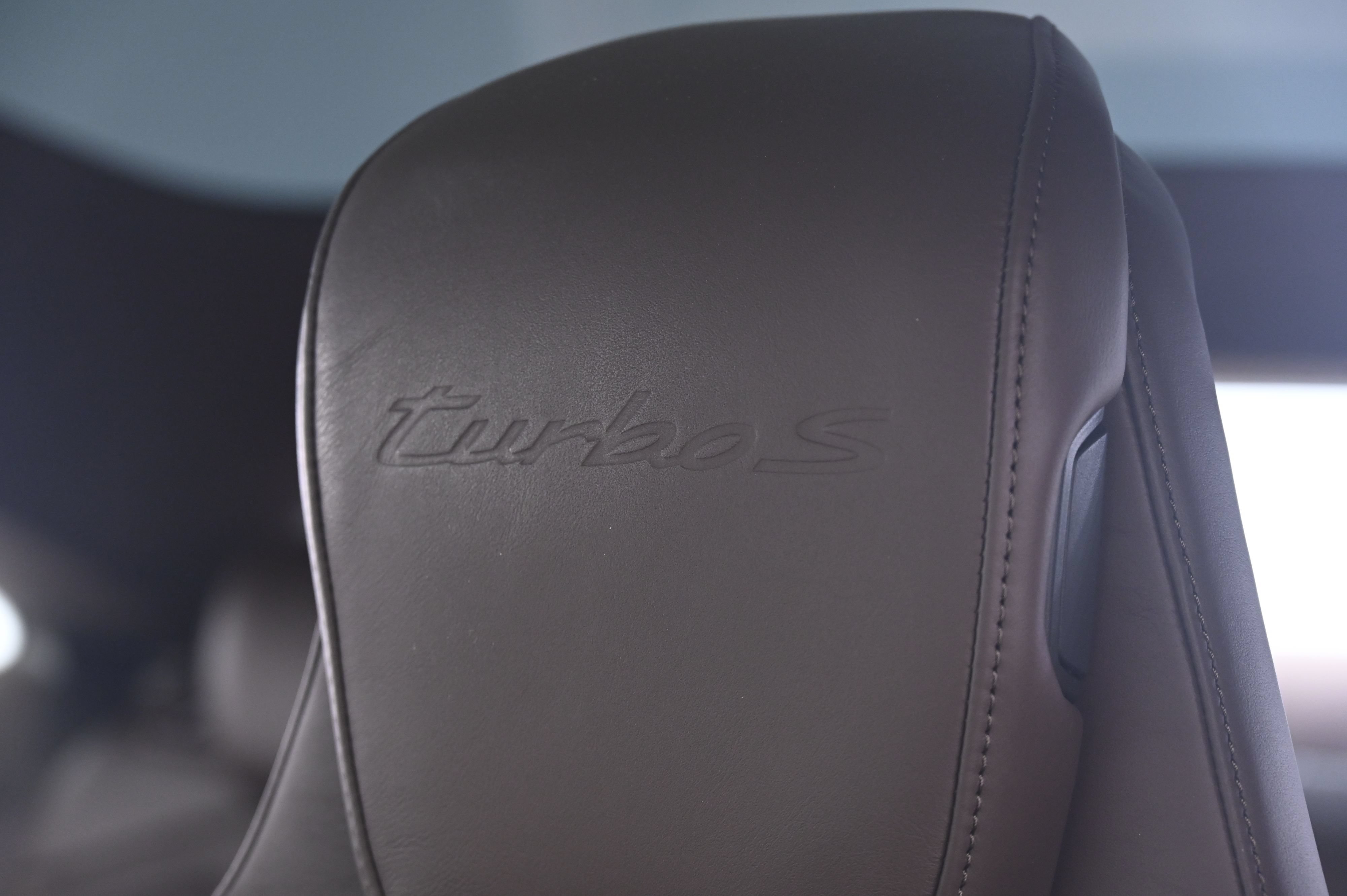 Certified 2021 Porsche Taycan Turbo S AWD/4WD image 33