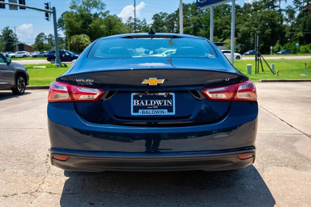 Used 2021 Chevrolet Malibu LT FWD image 5