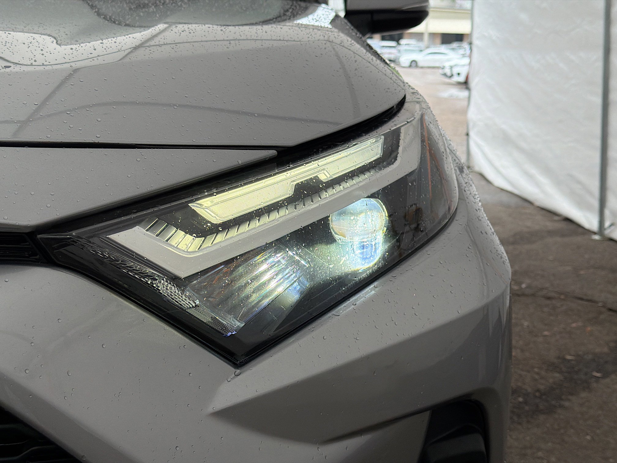 Used 2022 Toyota RAV4 XLE Premium image 9