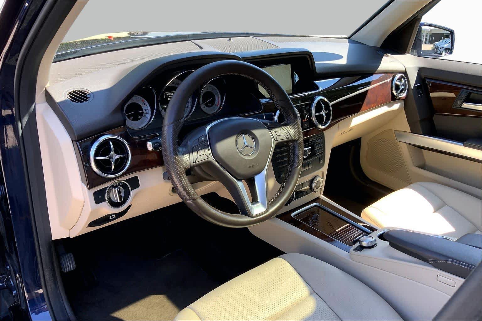 Used 2015 Mercedes-Benz GLK 350 4MATIC image 18
