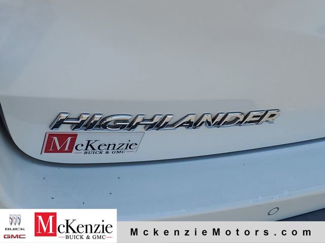 Used 2018 Toyota Highlander Limited Platinum AWD/4WD image 31