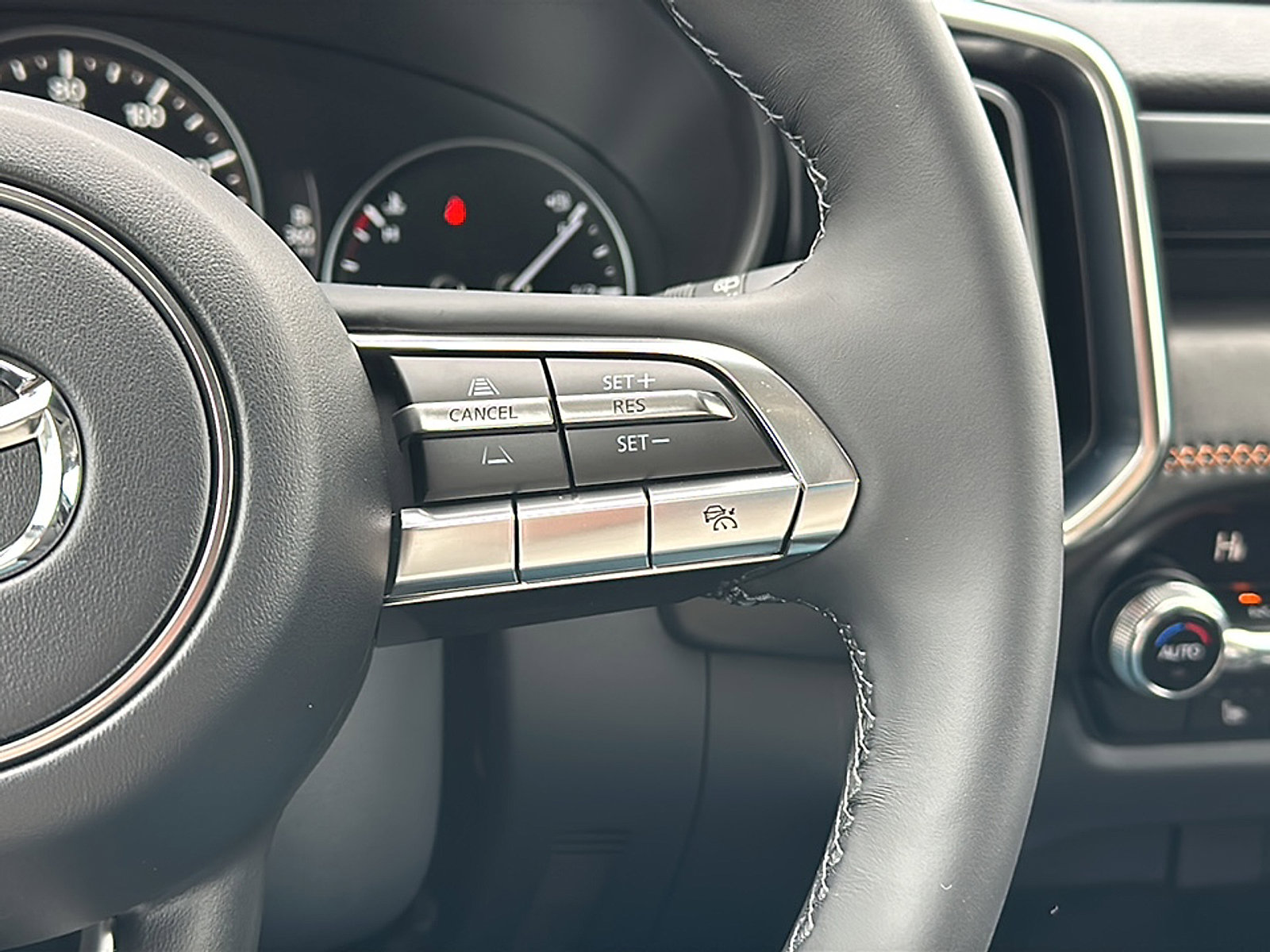 New 2025 MAZDA CX-50 AWD 2.5 S w/ Weather Package image 19