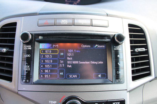Used 2014 Toyota Venza LE w/ LE Convenience Package FWD image 30