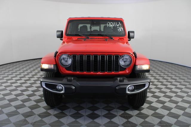 Used 2024 Jeep Gladiator Sport image 25