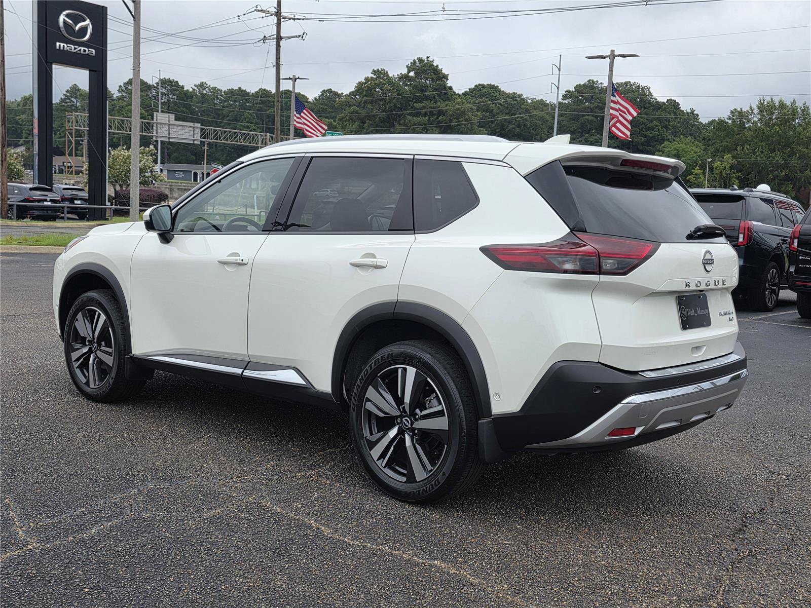 Used 2023 Nissan Rogue Platinum w/ Platinum Premium Package AWD/4WD image 7