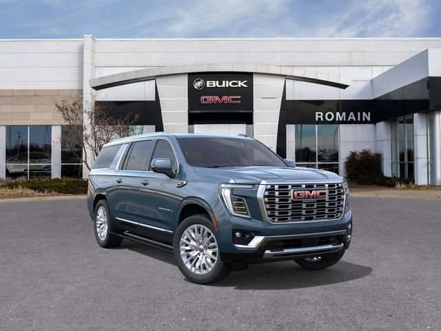 New 2026 GMC Yukon XL Denali w/ Sun & Power Step Package