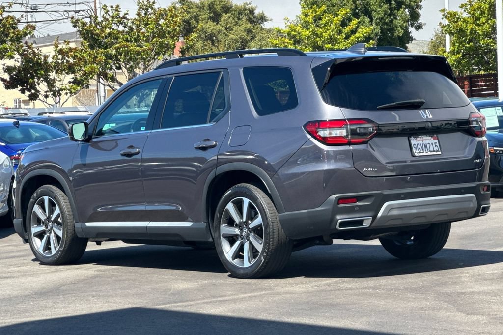 Certified 2023 Honda Pilot Elite image 6