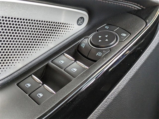 Used 2022 Ford Explorer Platinum w/ Technology Package image 28