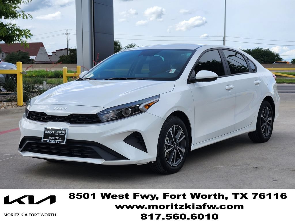 Certified 2024 Kia Forte LXS FWD image 3