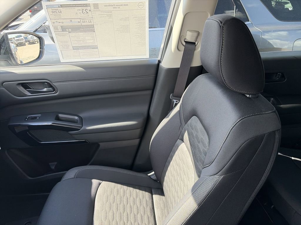 New 2026 Nissan Pathfinder SV image 22