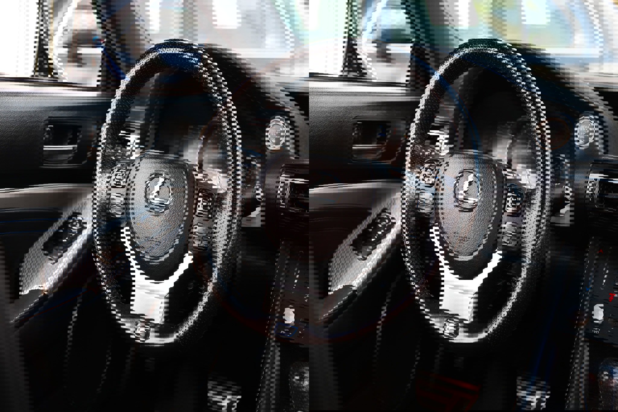 Used 2022 Lexus RC F w/ Premium Package image 37