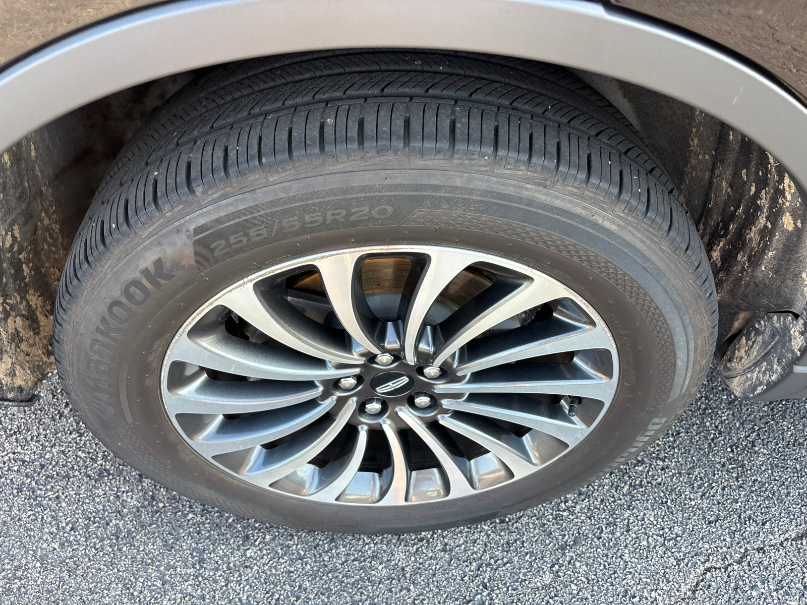 Used 2021 Lincoln Aviator Reserve w/ Equipment Group 201A AWD/4WD image 10