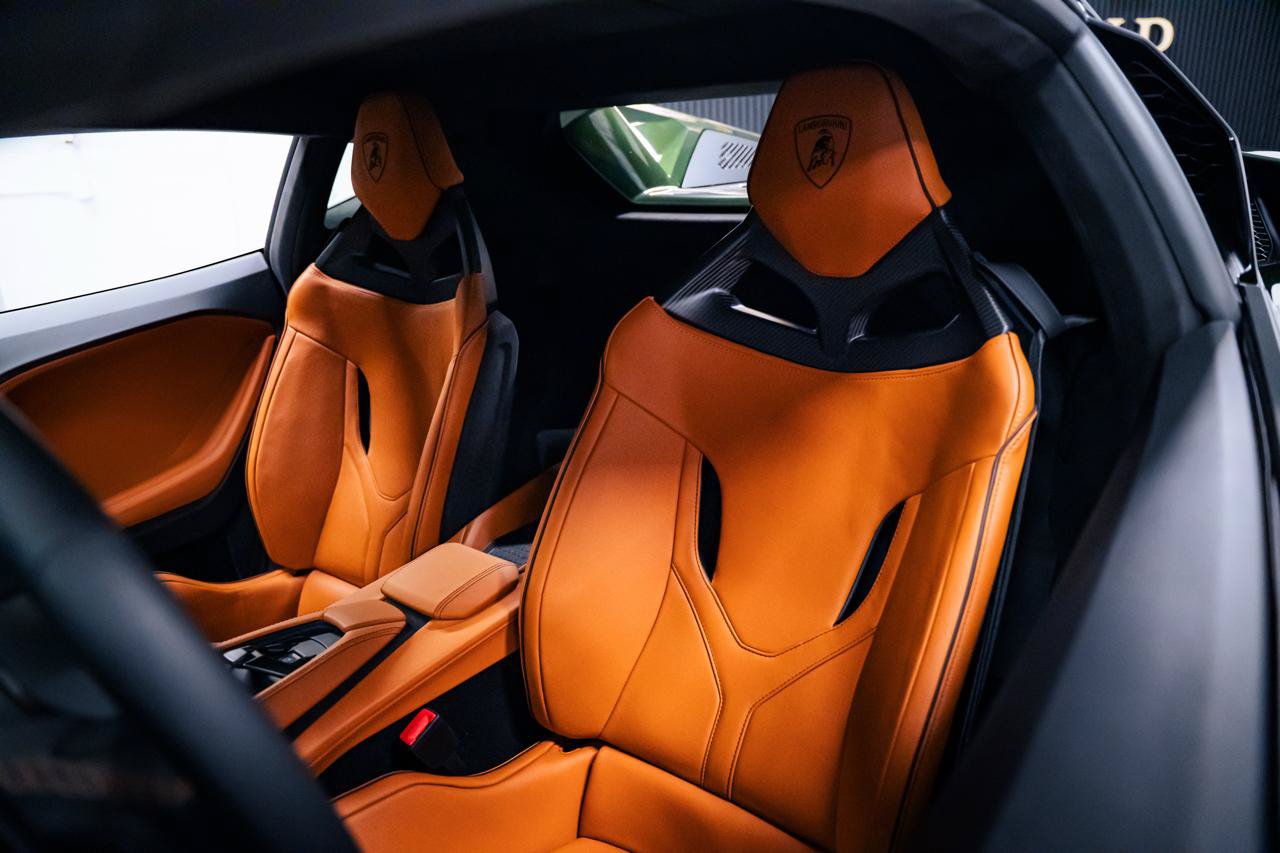 Used 2026 Lamborghini Temerario AWD/4WD image 32