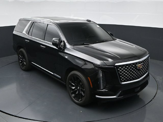 Used 2025 Cadillac Escalade Premium Luxury w/ Touring Package AWD/4WD image 37