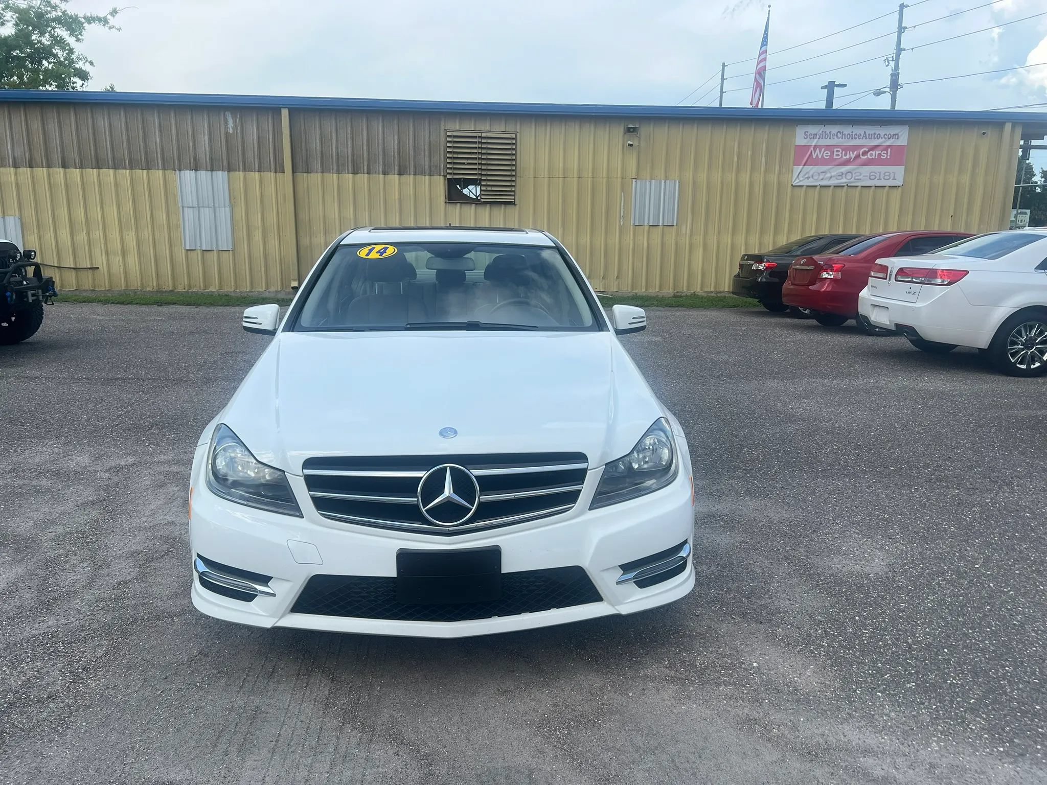 Used 2014 Mercedes-Benz C 250 Sedan image 3