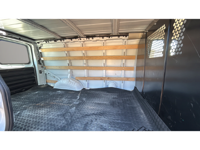 Used 2025 Chevrolet Express 2500 w/ Driver Convenience Package RWD image 35