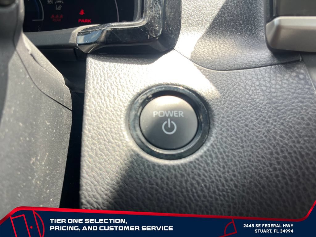 Used 2025 Toyota Camry LE FWD image 29
