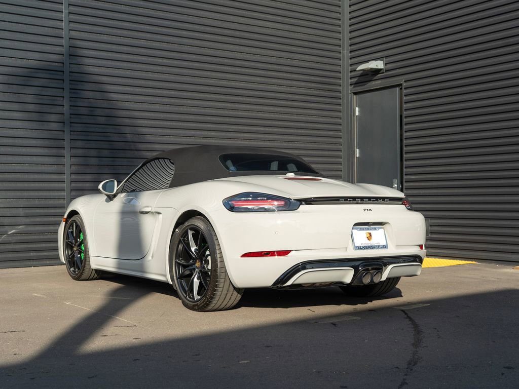 Used 2025 Porsche 718 Boxster S image 3