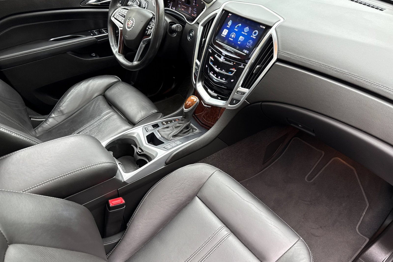 Used 2016 Cadillac SRX Luxury w/ Driver Awareness Package FWD image 16