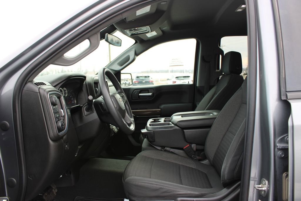 Used 2020 Chevrolet Silverado 1500 LT w/ Trailering Package image 21