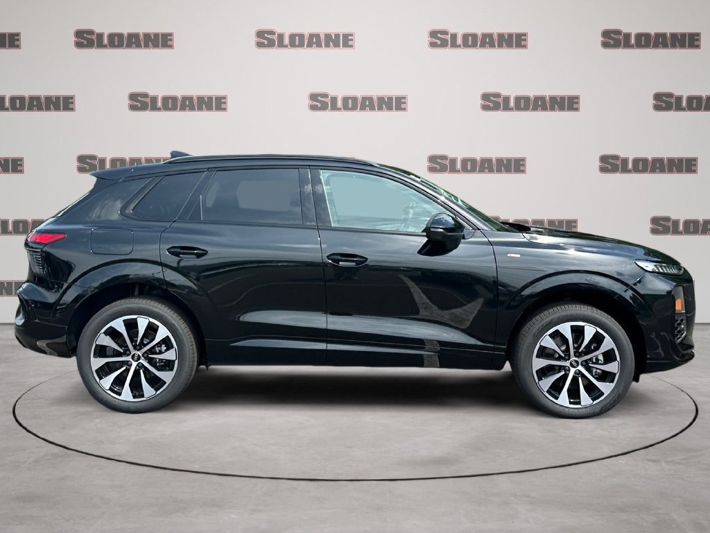 New 2026 Audi Q3 quattro 2.0T AWD/4WD image 6