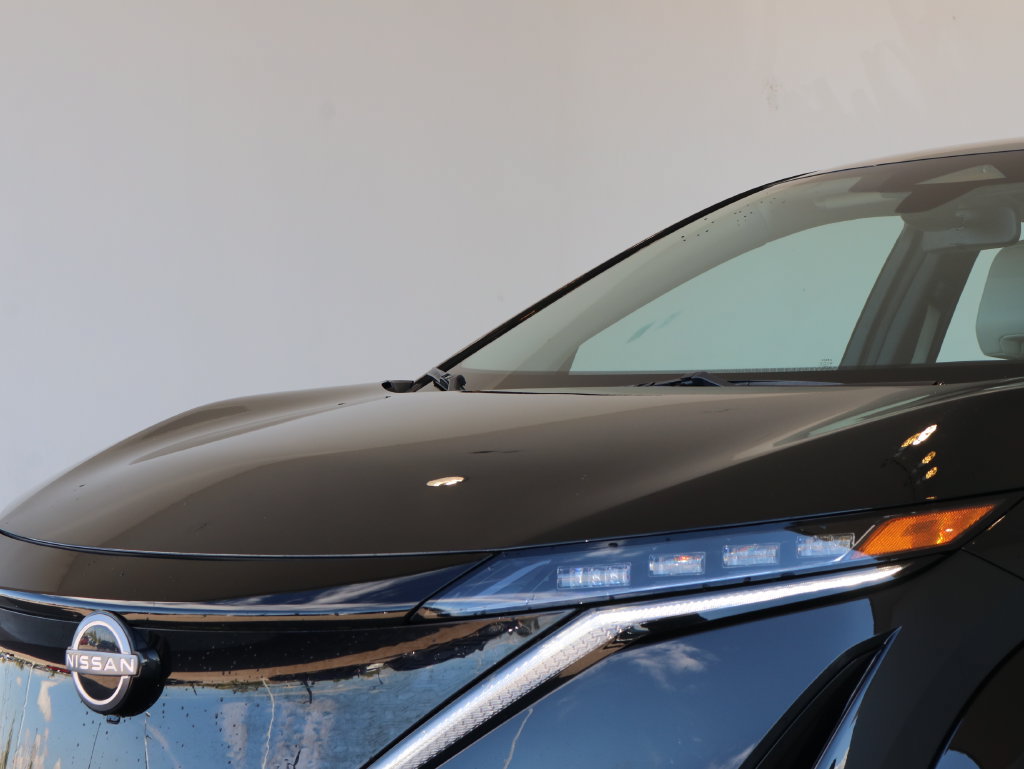 Used 2024 Nissan Ariya AWD image 58